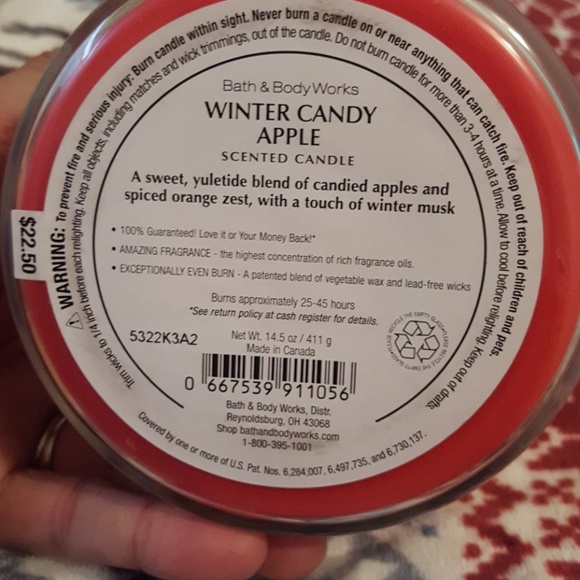 Bath & Body works 3 wick candle - Picture 3 of 4
